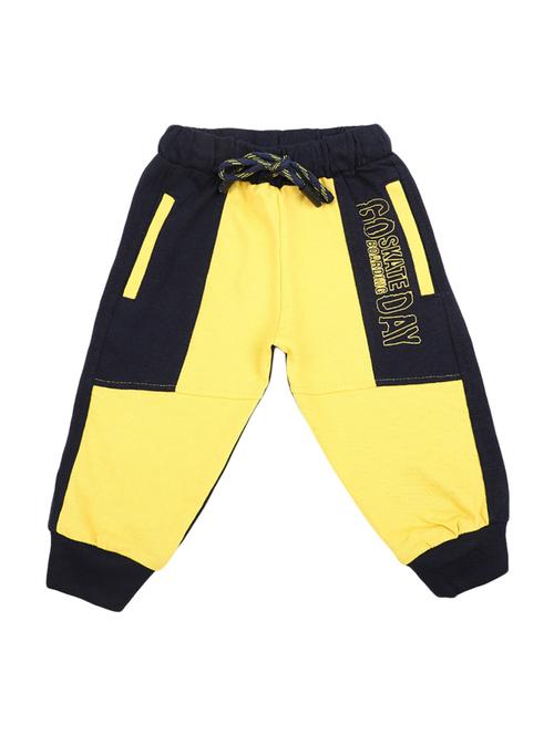 kids boy printed trouser - 19492386 - Very Small Image - 1