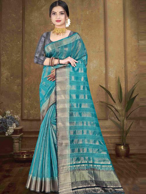 contrast bordered striped saree with blouse - 19496267 - Very Small Image - 1