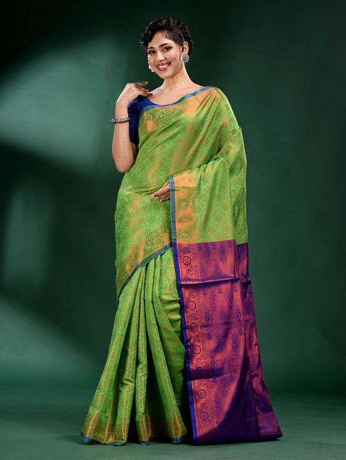 self design woven saree with blouse - 19497815 - Very Small Image - 1