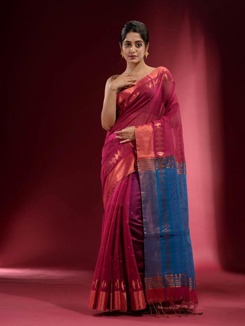 self design woven saree - 19497916 - Very Small Image - 1