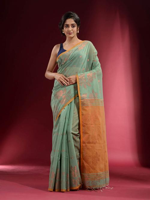 self design woven saree - 19497924 - Very Small Image - 1