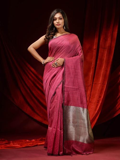 self design woven saree with blouse - 19498136 - Very Small Image - 1