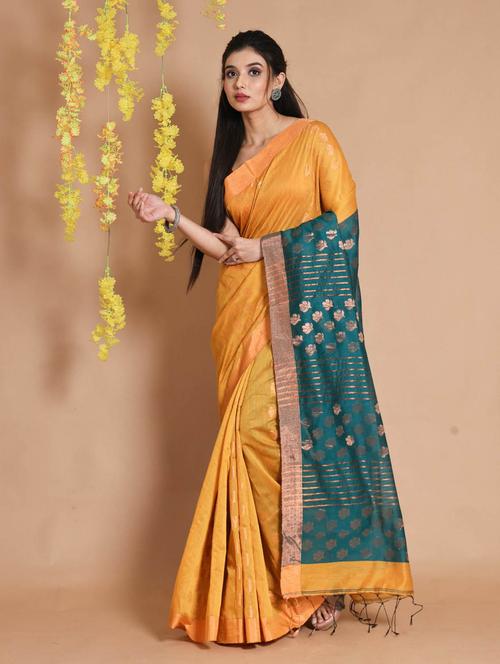 women's self design gold colored saree - 19498227 - Very Small Image - 1