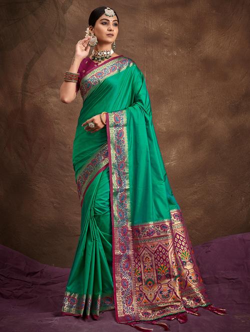 green self design woven saree - 19501685 - Very Small Image - 1