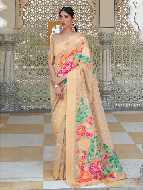 floral printed saree with blouse - 19506428 - Very Small Image - 1