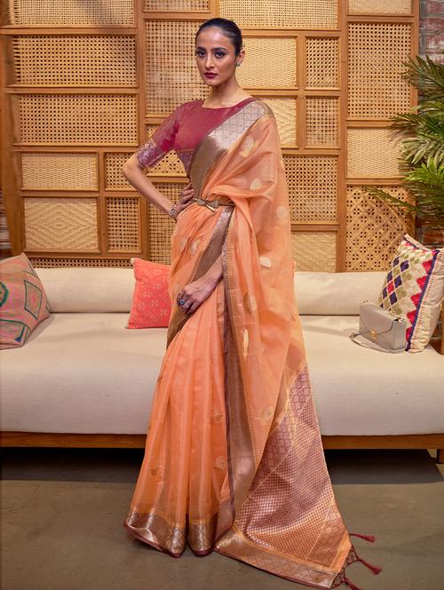 solid banarasi saree with blouse - 19507630 - Very Small Image - 1