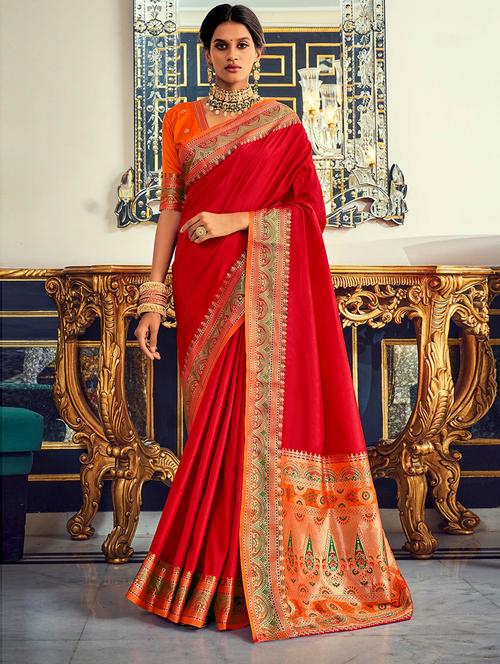self design plain saree - 19507863 - Very Small Image - 1