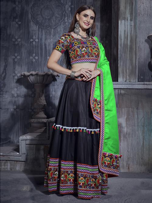 embroidered lehenga choli with dupatta set - 19508152 - Very Small Image - 1
