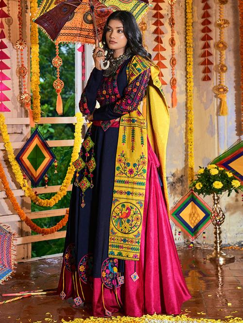 self design unstitched lehenga - 19508660 - Very Small Image - 1