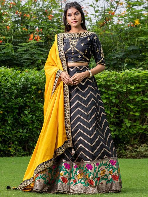 self design unstitched lehenga - 19508863 - Very Small Image - 1