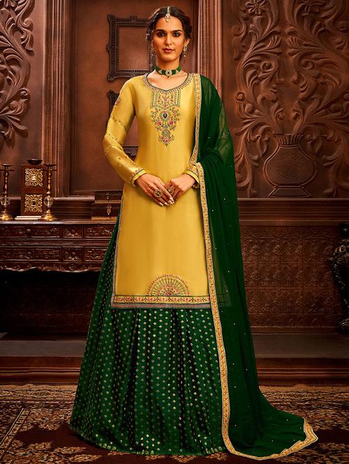 embroidered lehenga choli set with dupatta - 19509925 - Very Small Image - 1