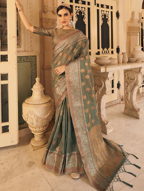 grey silk saree with blouse - 19510393 - Very Small Image - 1
