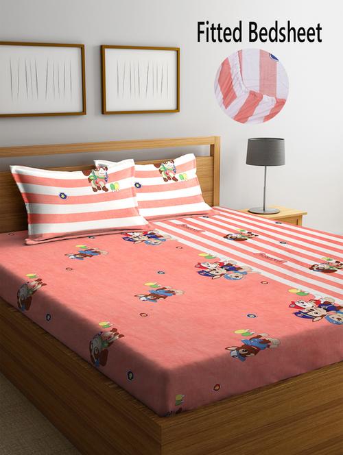 fabinaliv peach cartoon print 210 tc cotton blend king size fitted double bedsheet with 2 pillow covers - 19511467 - Very Small Image - 1