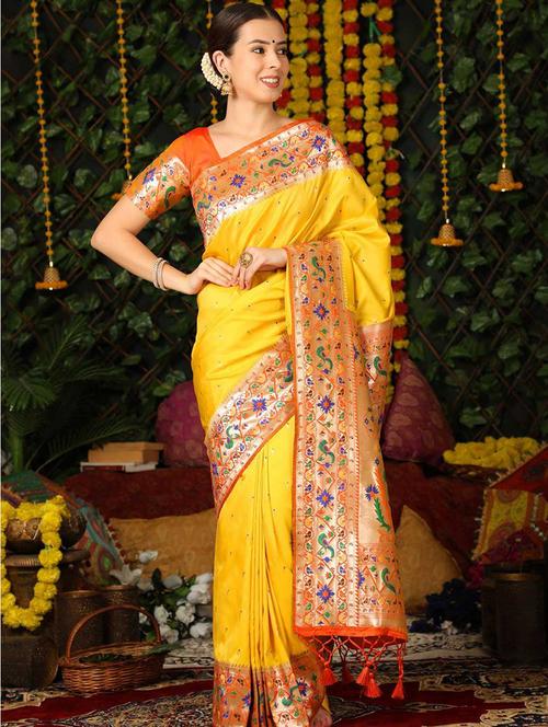 yellow banarasi silk saree with blouse - 19511965 - Very Small Image - 1
