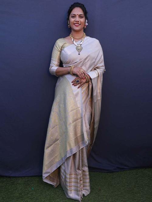 kanjivaram silk saree with blouse - 19513299 - Very Small Image - 1