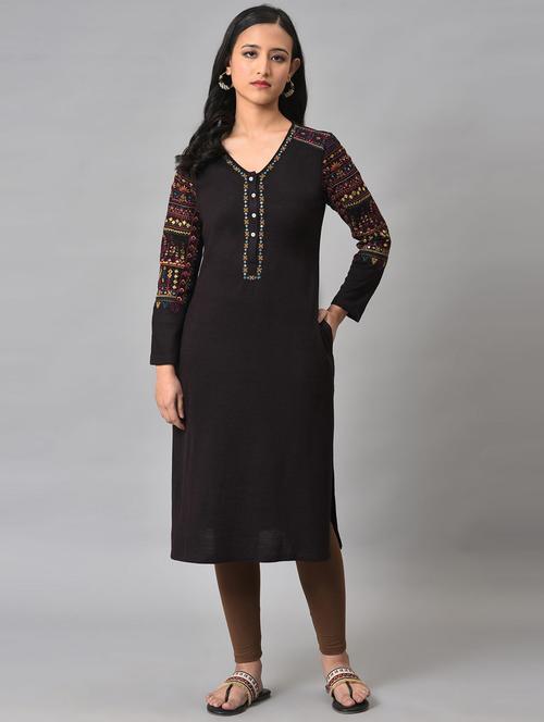 v neck embroidered winter straight kurta - 19528243 - Very Small Image - 1