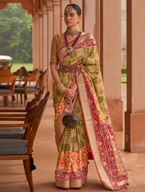 self designed printed saree with blouse - 19529382 - Very Small Image - 1