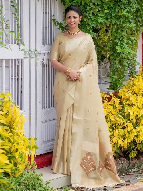 cream self design woven saree with blouse - 19530366 - Very Small Image - 1