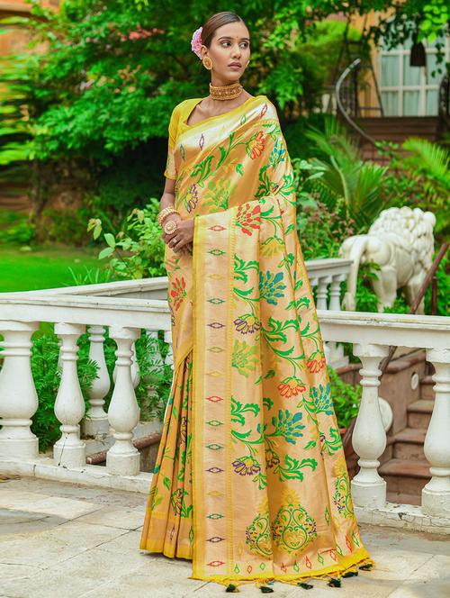 self design printed saree with blouse - 19530523 - Very Small Image - 1
