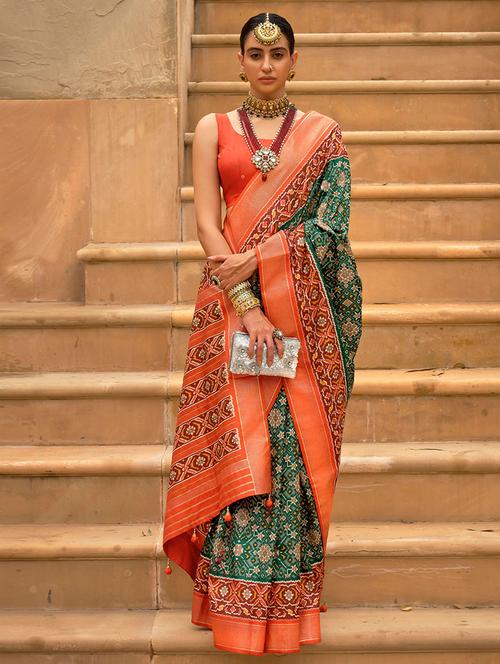 self designed woven saree - 19531144 - Very Small Image - 1
