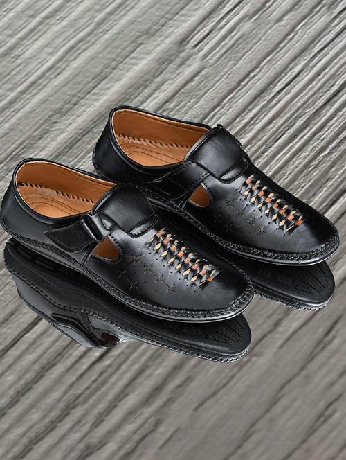 men's solid slip on sandal - 19539389 - Very Small Image - 1