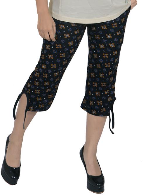 cotton printed capris - 19566795 - Very Small Image - 1