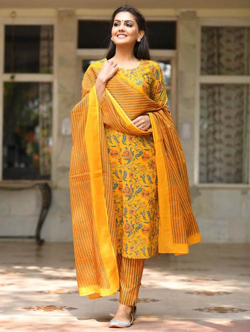 notch neck kurta pant set - 19577841 - Very Small Image - 1