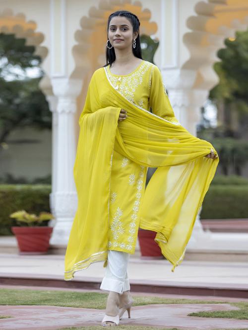 round neck dupatta bottom set - 19577868 - Very Small Image - 1