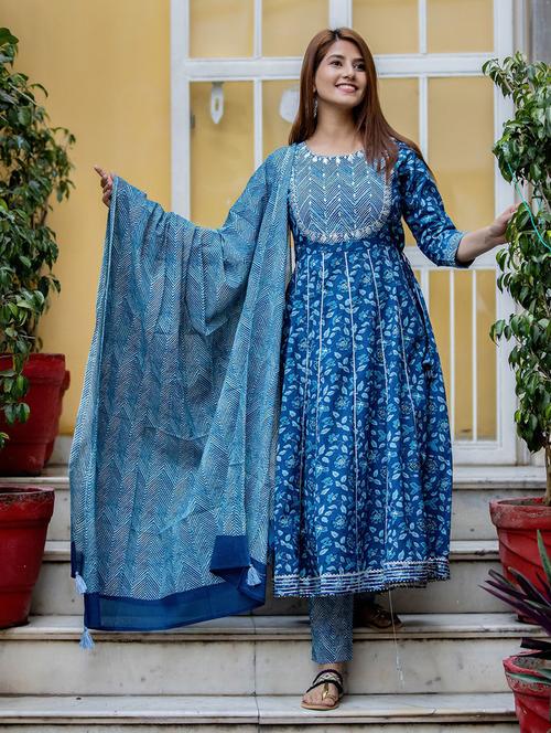 round neck dupatta bottom set - 19577916 - Very Small Image - 1