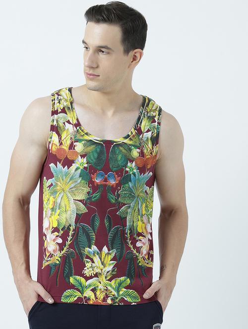 men scoop neck front print sleeveless t-shirt - 19581931 - Very Small Image - 1