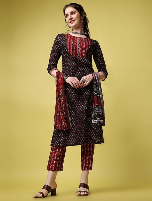 crepe red kurta pant set - 19594048 - Very Small Image - 1