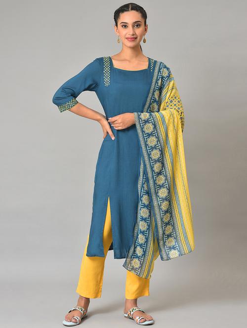 square neck suit set - 19608991 - Very Small Image - 1