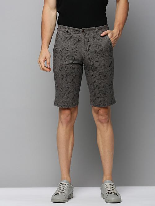 leaf printed casual shorts - 19622651 - Very Small Image - 1