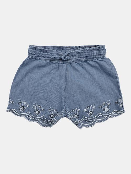 light blue denim shorts - 19626462 - Very Small Image - 1