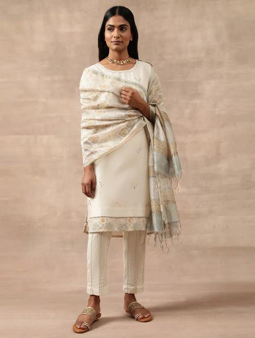 sequin work solid straight kurta - 19644091 - Very Small Image - 1