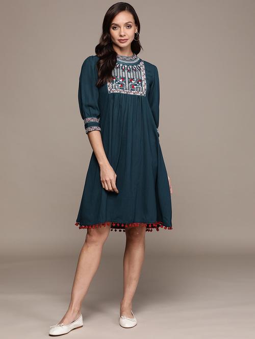 women's fit & flare floral dress - 19655990 - Very Small Image - 1