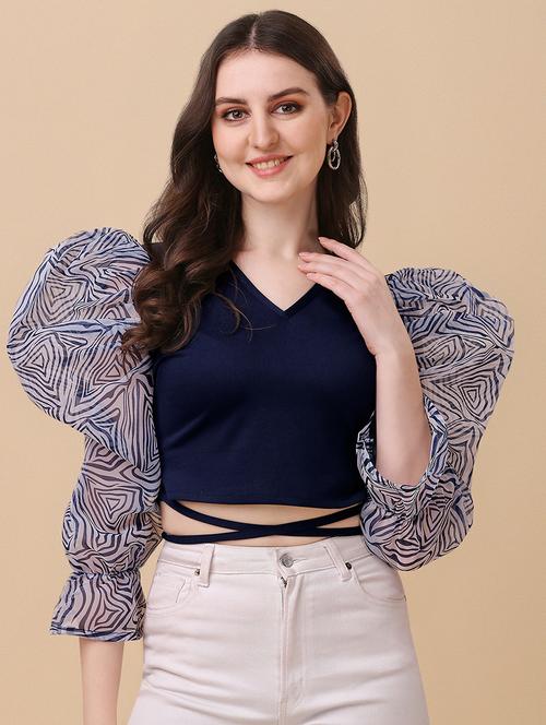 v-neck printed crop top - 19656473 - Very Small Image - 1