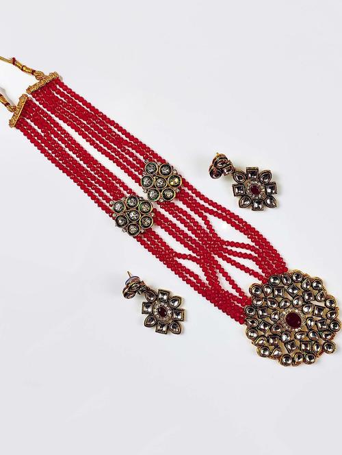 red metal necklaces and earring - 19663066 - Very Small Image - 1