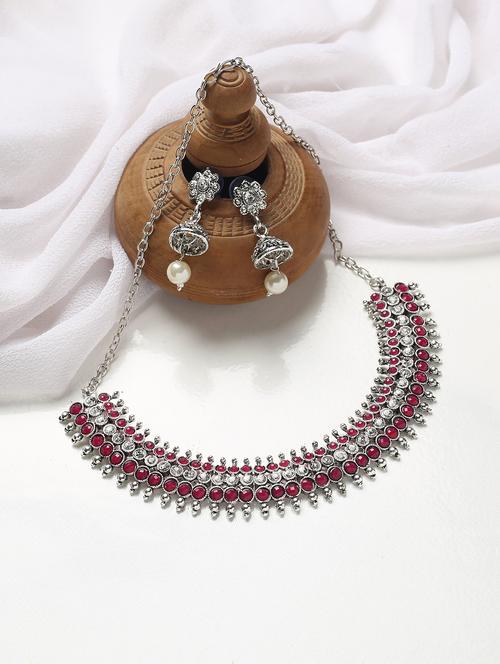 red metal necklaces and earring - 19663087 - Very Small Image - 1