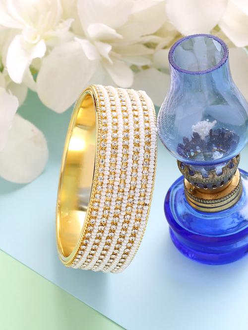 white alloy bangle - 19663325 - Very Small Image - 1