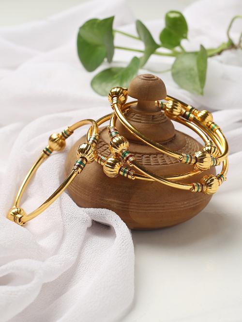 gold alloy bangle - 19663367 - Very Small Image - 1