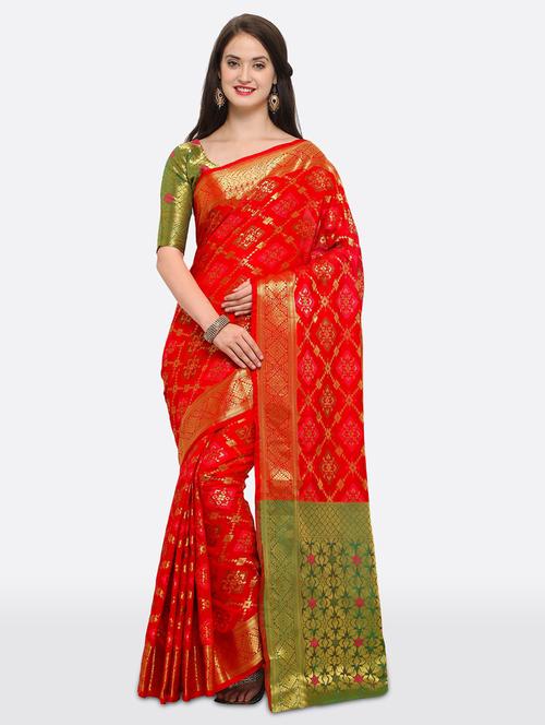 red silk blend banarasi saree with blouse - 19664085 - Very Small Image - 1