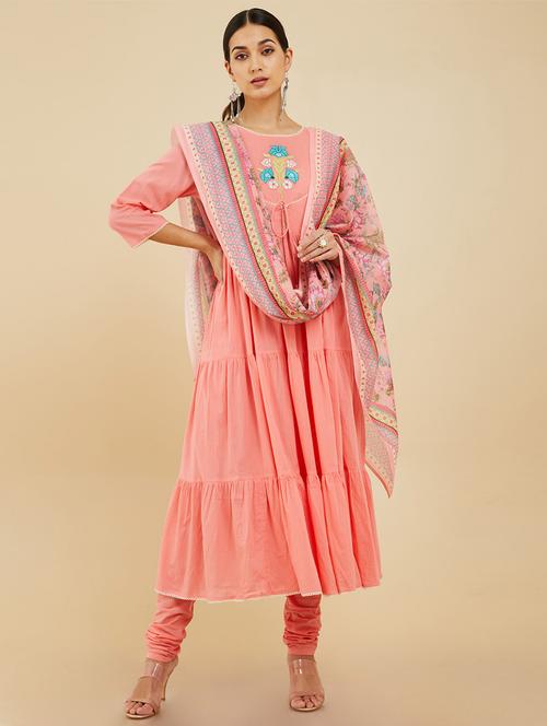 round neck suit set - 19665318 - Very Small Image - 1