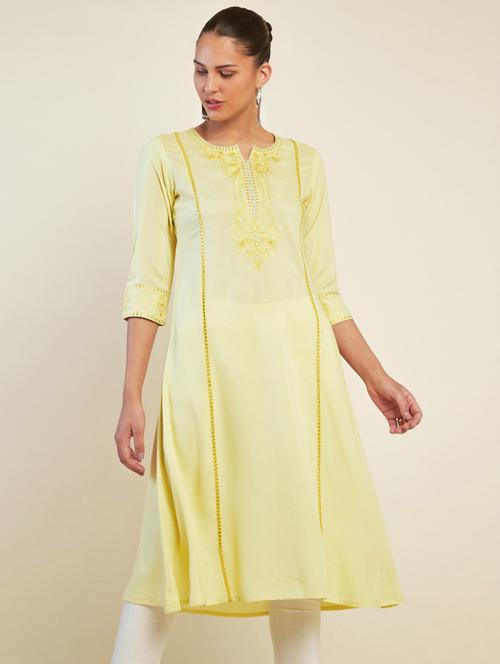 yellow embroidered a-line kurta - 19665457 - Very Small Image - 1