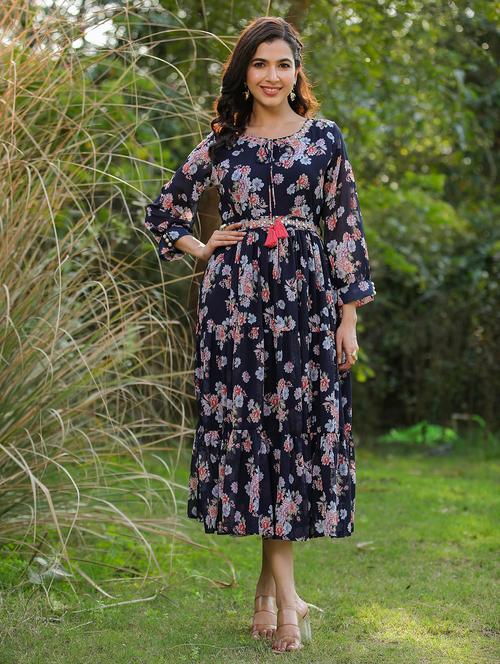 florals prints flared ethnic dress - 19670389 - Very Small Image - 1