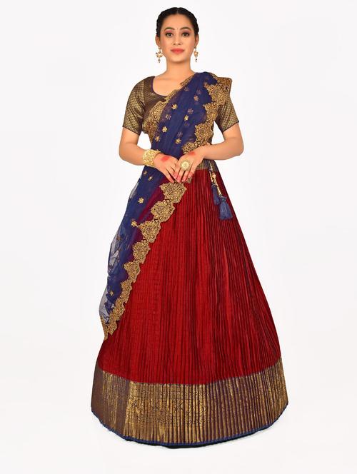 self design flared lehenga - 19678974 - Very Small Image - 1