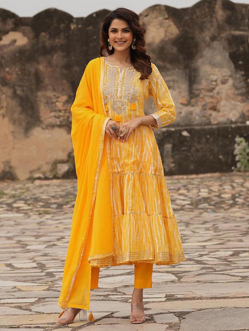 yellow embroidered anarkali suit set - 19691289 - Very Small Image - 1