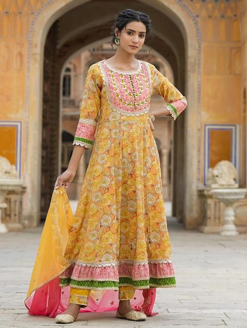 yellow embroidered anarkali suit set - 19691306 - Very Small Image - 1