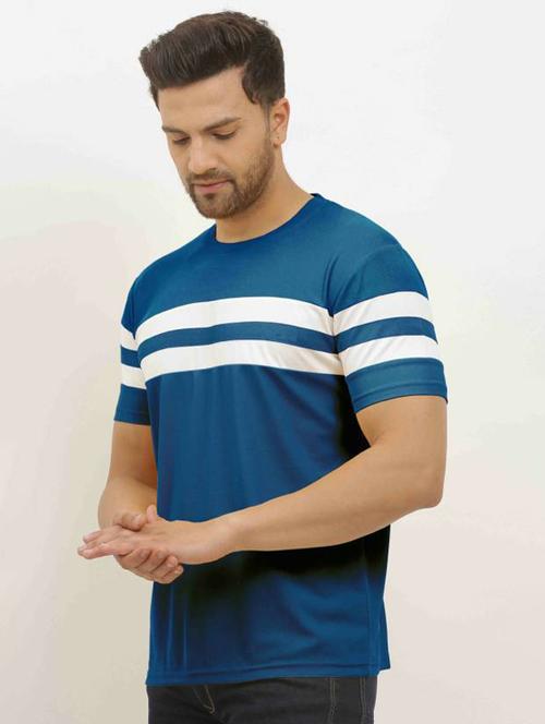crew neck solid regular tee - 19694479 - Very Small Image - 1