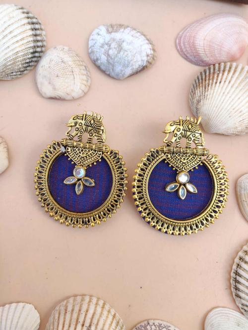 multi colored stud earring - 19695666 - Very Small Image - 1